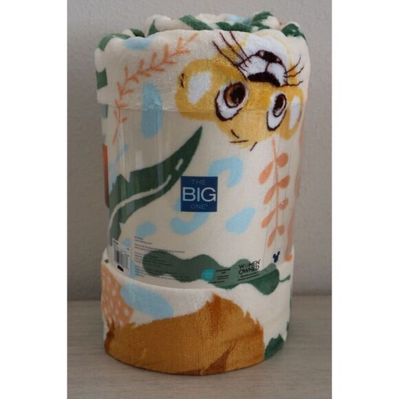 The Big One - Disney The Lion King Super Soft Oversized Plush Throw 5ft x 6ft - Picture 4 of 7